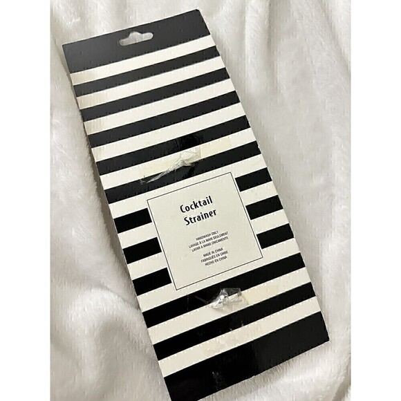 NEW Liberty Bar Cocktail Strainer Bar Gold Plated Glitter Cocktails Drinks Party - Picture 2 of 3